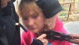 На цепи: патрульные освободили прикованную к стене 27-летнюю женщину в Одессе. ФОТОрепортаж