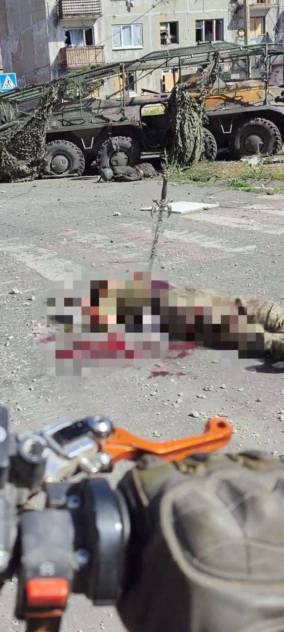 Росіяни стратили мечем беззбройного українського військовополоненого