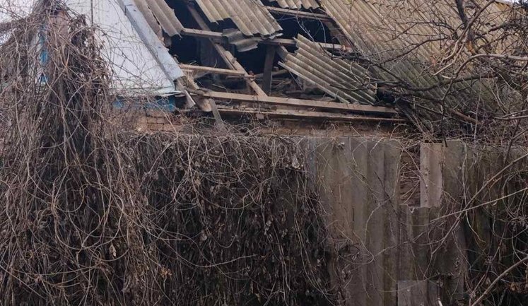 Russians launched massive strike on Nikopol and Synelnykove districts: fires and destruction. PHOTOS