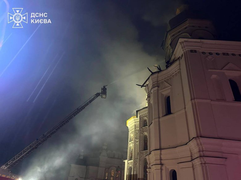 Удар по Києву: пошкоджено Києво-Печерська лавра, горів Успенський собор
