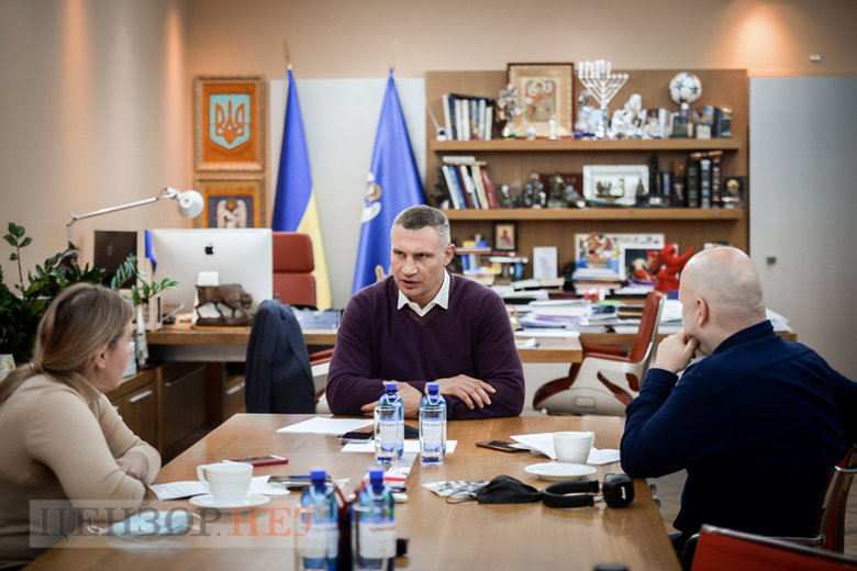 Віталій Кличко: Справами проти нас займається пан Татаров, але, думаю, і Зеленський, і Єрмак в курсі цього 03