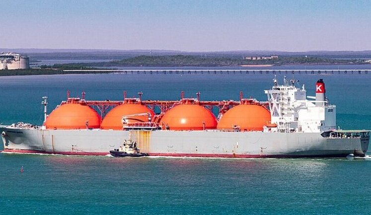 Китай вперше придбав російський СПГ, з підсанкційного заводу Arctic LNG 2, – Bloomberg