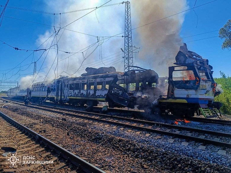 Удар по потягу на Харківщині: є постраждалі