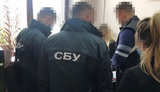 СБУ підозрює чиновників управління Сумської облради в розтраті понад 1,5 млн грн, виділених для дитячої лікарні. ФОТОрепортаж