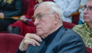 Повідомлено про підозру двом особам, які ошукали експрем’єра Пустовойтенка на 7 млн грн. ФОТОрепортаж