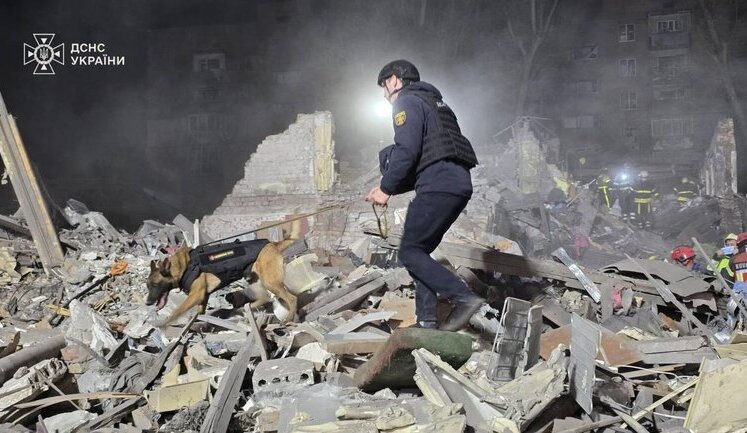 Рашисти вдарили по Києву північнокорейською балістичною ракетою KN-23, - Reuters