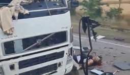 росіська фура поблизу окупованого Маріуполя