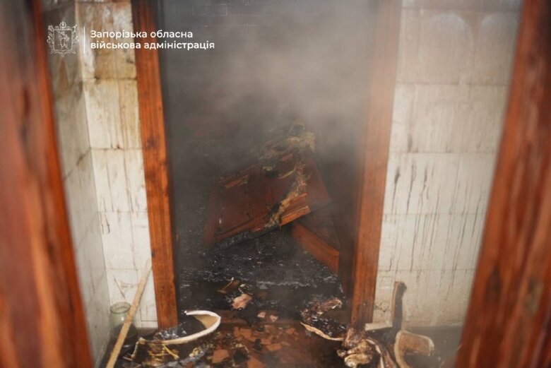 fire in Zaporizhzhia as a result of a drone attack