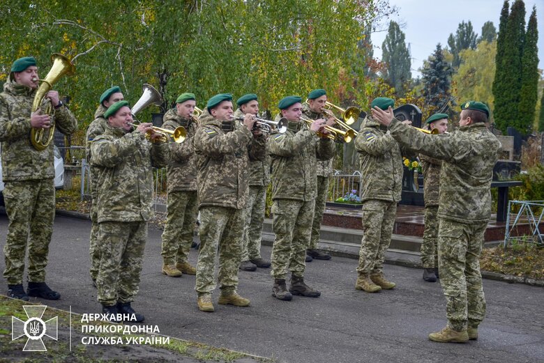 Защищая Украину, на Донетчине погиб пограничник Михаил Стришко 02
