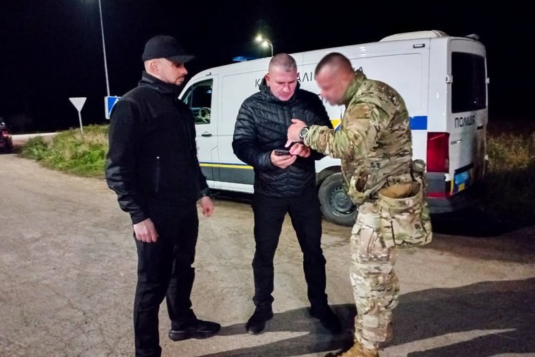 Автоматна стрілянина на трасі Київ–Чоп