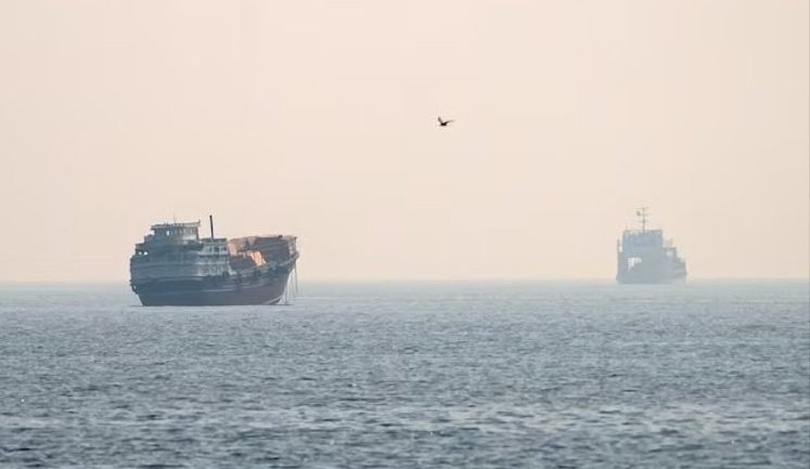Танкери продовжують рух Ормузькою протокою попри відновлення вогню, ‒ Reuters