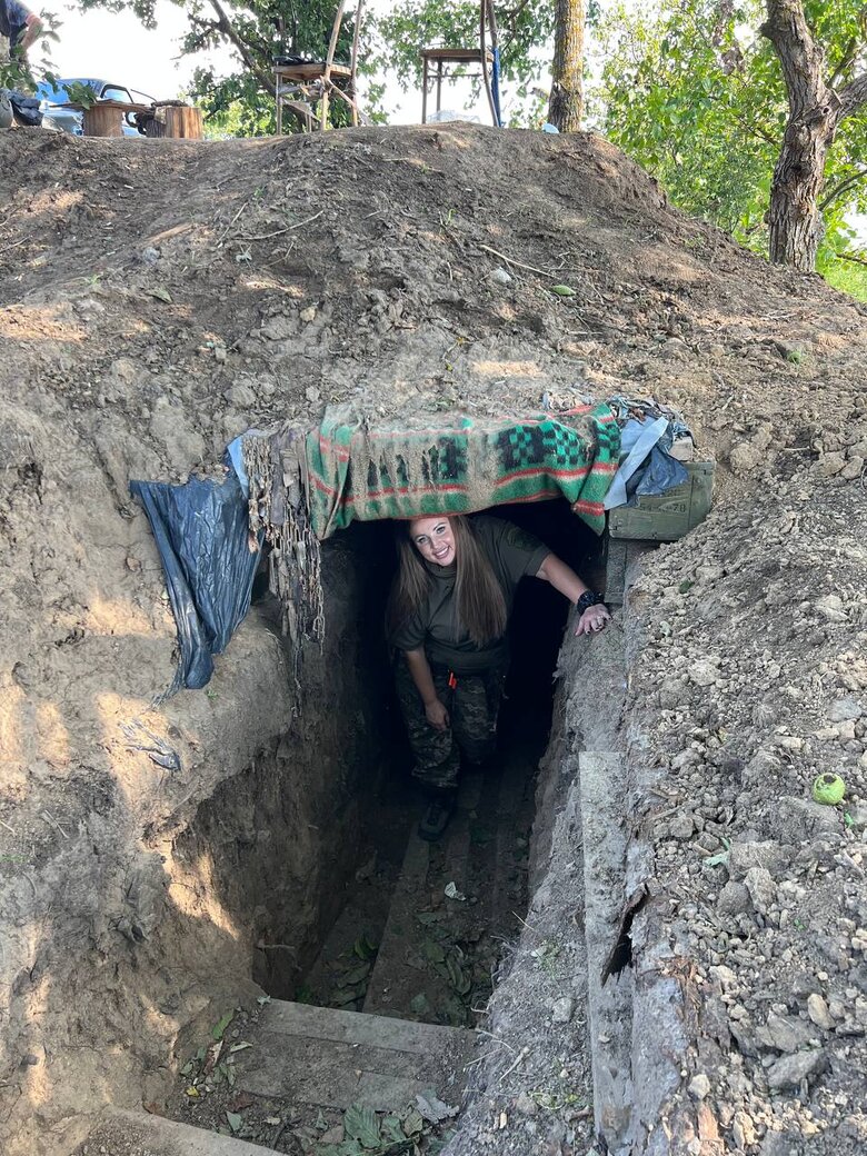 Військова капеланка Катерина Семенюк: Одна жінка з Ізюму розповідала, що було під час окупації, і казала: Я не вірю, що таке може зробити навіть маніяк. Це робили самі демони 13