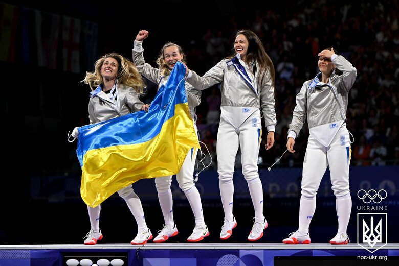 Українські шаблісти після перемоги на Олімпіаді