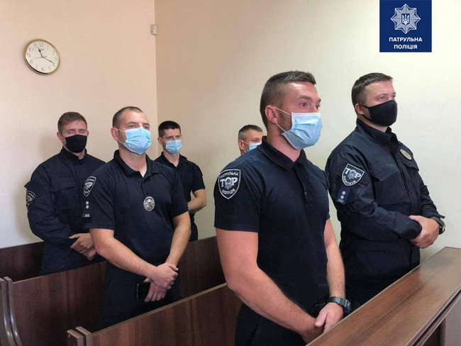 Суд приговорил к 8 годам тюрьмы 6 львовских полицейских за превышение служебных полномочий. Нацполиция подает апелляцию 01