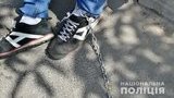 Таксиста, который приковал пассажира цепью в подвале, задержали на Киевщине, - Нацполиция. ФОТОрепортаж