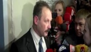 "Це брехня, популізм і цинізм. Хай вчинить як мужик", - Барна объяснил инцидент с Яценюком. ВИДЕО