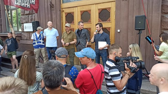 111 стаття: активісти подали в ДБР заяву про злочин у звязку зі зливом спецоперації щодо вагнерівців 18
