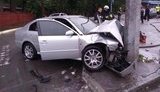 ДТП в Днепре: автомобиль врезался в электроопору и загорелся, двое детей госпитализированы, - ГСЧС. ФОТО