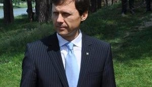 Скандальний екс-міністр екології Шевченко першим подав у ЦВК документи на реєстрацію кандидатом у президенти