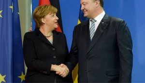 Порошенко привітав Меркель із переобранням на пост канцлера Німеччини