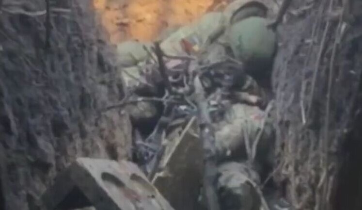 Drone operators eliminated occupiers who leapt into their trench with assault rifles: "Sweeties served their time. What now, kitties, you cutesy-wootsies? Three morons.". VIDEO
