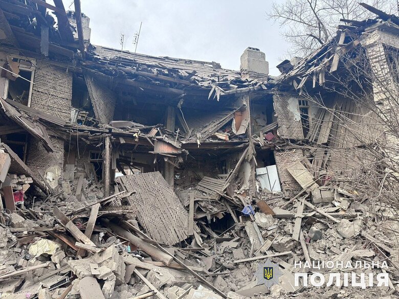 Последствия вражеских обстрелов Донбасса 04