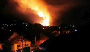 Вибухи боєприпасів на фабриці з виробництва артснарядів у Сербії. ВIДЕО