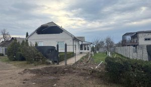 Нічна атака дронів: на Черкащині пошкоджено будинки. ФОТОрепортаж