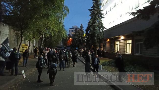 Активісти планують блокувати суд, якщо Антоненку не змінять запобіжний захід 07