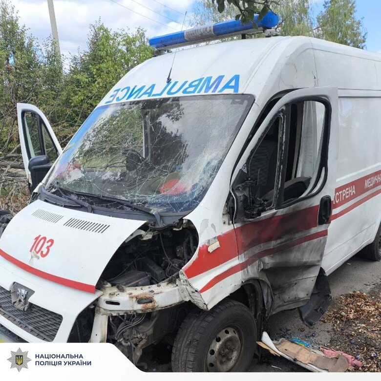 Russians attacked an ambulance in the Kharkiv region
