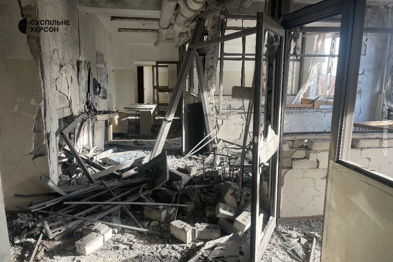 Consequences of shelling of the children’s regional hospital in Kherson 05