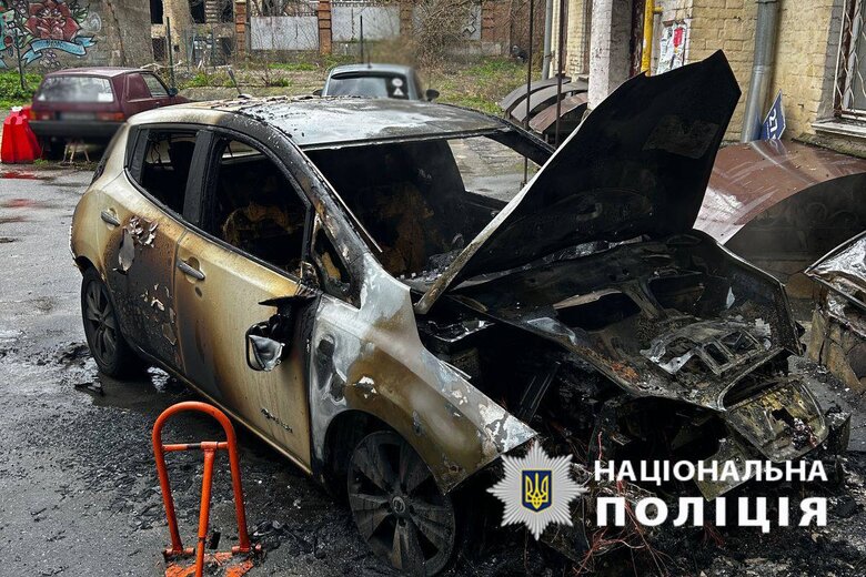 An electric car was burnt in Kyiv