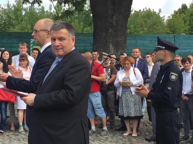 полиция патрульная луцк