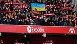 Болельщики британского "Ливерпуля" во время поединка против "Норвича" развернули флаг Украины. ФОТО