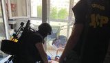 "Лежати! Руки за спину": поліція на Київщині знешкодила банду, яка викрадала людей для заволодіння їхніми квартирами. ВІДЕО+ФОТОрепортаж