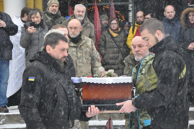 Із колишнім речником Правого сектору Артемом Скоропадським попрощалися у Києві 22