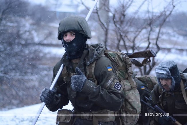Азов на передовій 01