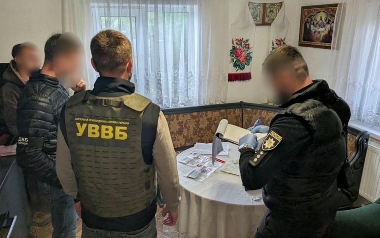В Ровенской области разоблачили организатора схемы пересечения границы