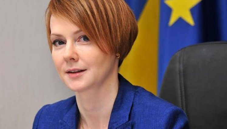 Кабмін офіційно звільнив Зеркаль з посади заступниці глави МЗС