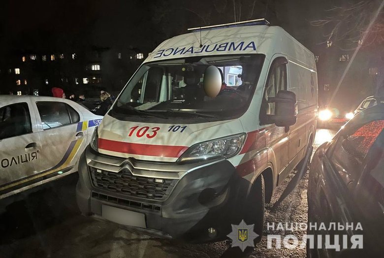 У Запоріжжі померла 4-місячна дівчинка, яку мати залишила на знайомого чоловіка: жінку розшукує поліція 04