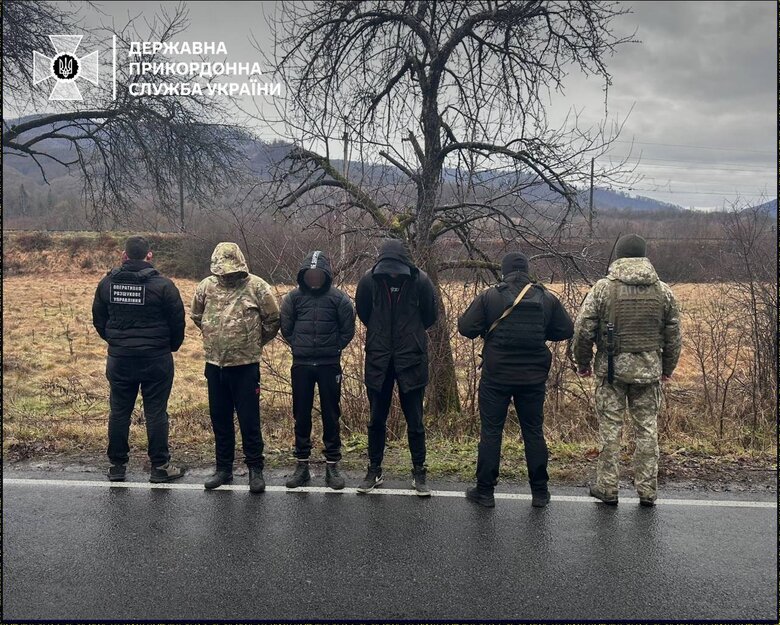 Затримано ухилянтів, які масувалися під траурний кортеж