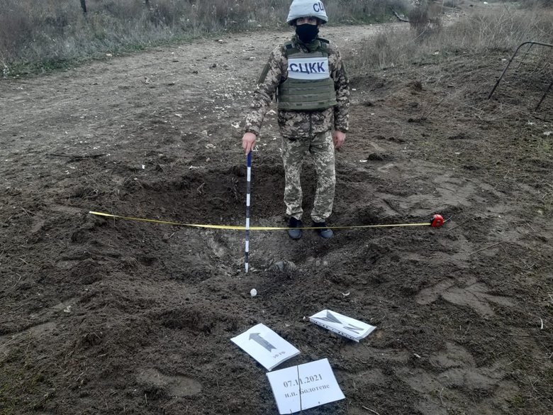 Російські війська обстріляли з 120-мм мінометів населений пункт Болотене на Луганщині, - СЦКК 05