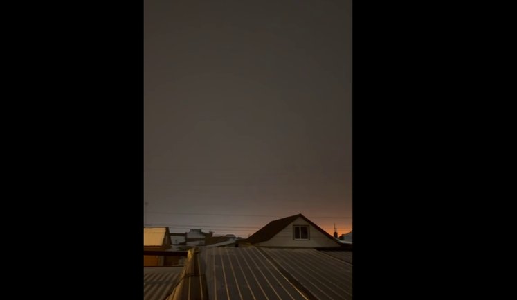 Дрони атакували Слов’янськ-на-Кубані: повідомляють про пожежу на НПЗ. ВIДЕО