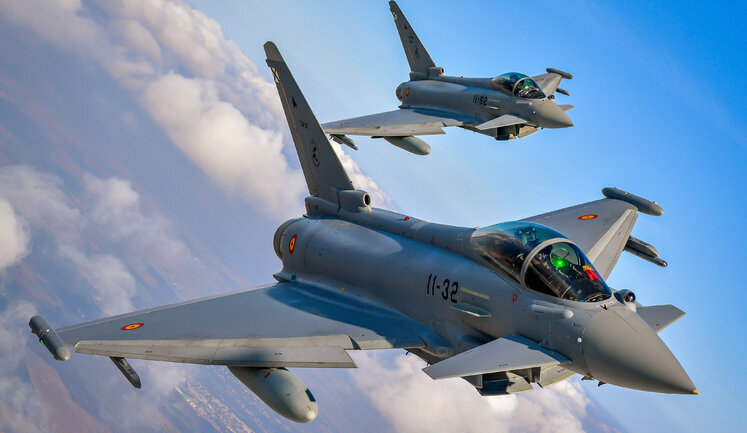 Нідерланди підняли винищувачі через невідомий безпілотник