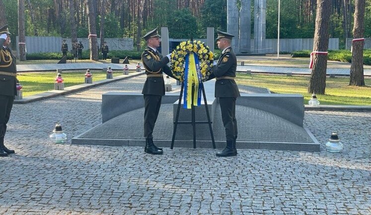 Zelensky honored memory of victims of political repression. PHOTOS