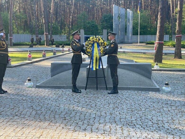 Zelensky honored memory of victims of political repression 01