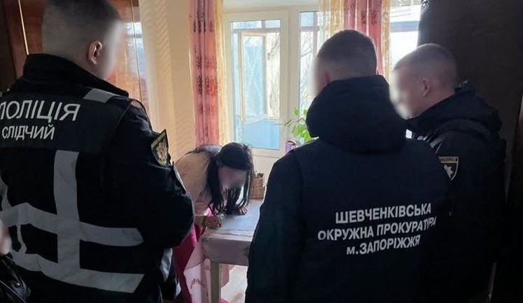 У Запоріжжі мати намагалася продати двох малолітніх доньок за $2 тисячі та вивезти їх за кордон