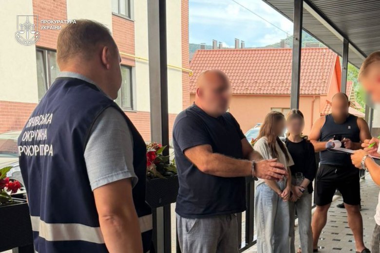 Напад на туристів біля озера Апшинець - затримано підозрюваного
