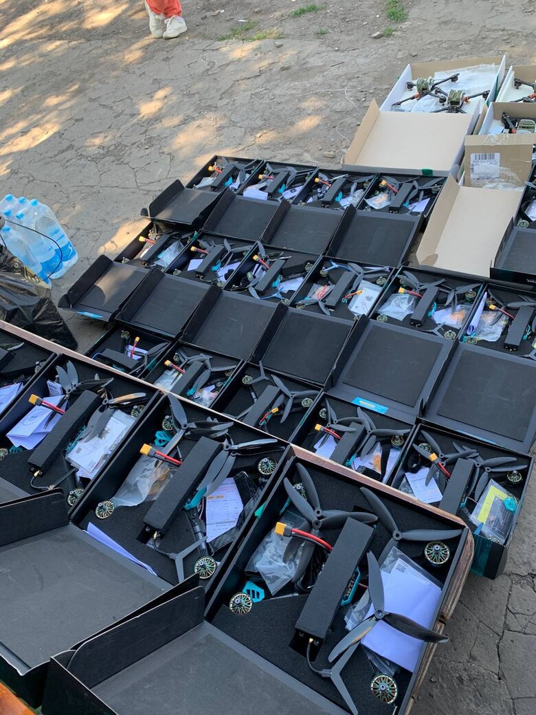 Сообществом Цензор.НЕТ в июле профинансировало производство 120 FPV-дронов Дикі Шершні 04 Сообществом Цензор.НЕТ в июле профинансировало производство 120 FPV-дронов Дикі Шершні 04