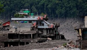 Повінь у Непалі: тривають пошуки 55 зниклих українців, - МЗС